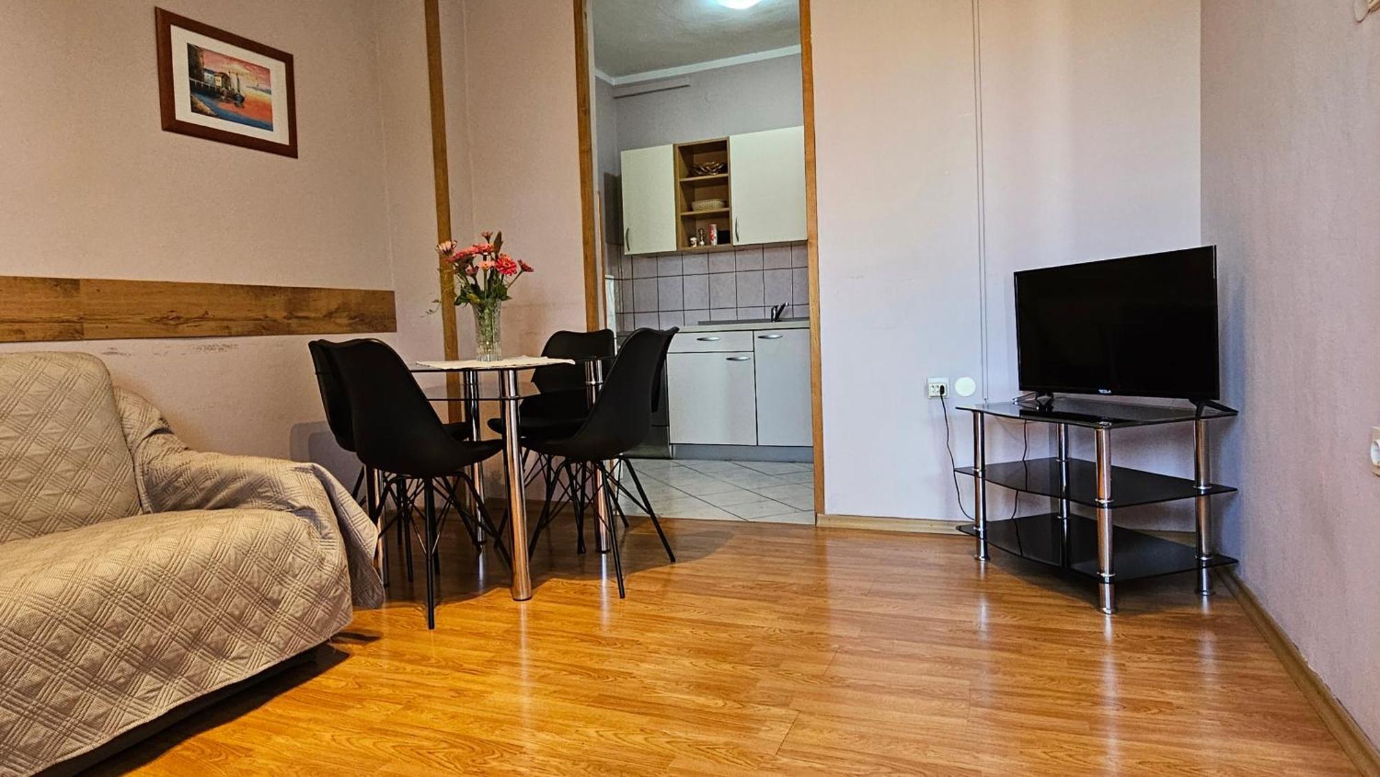 Apartment Ana B *